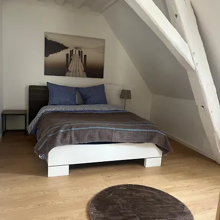 La Parenthese Calme * Ντιζόν